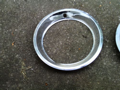 Vintage hubcap ring #2