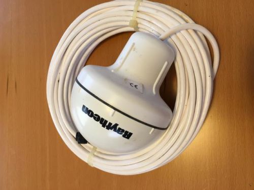 #9923 raytheon/raystar 112gps sensor