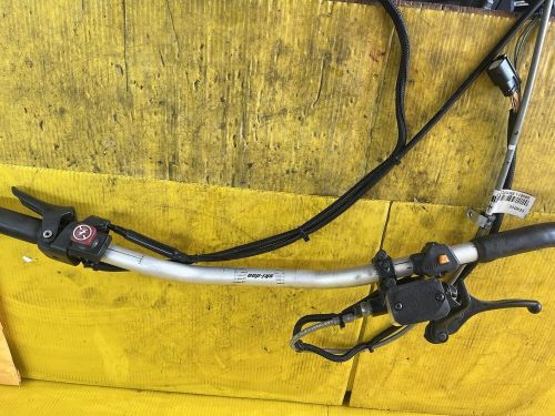 2017 ski-doo summit sp 850 handlebars 61￼