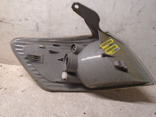 2000 2001 toyota camry left side corner light turn signal