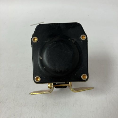 Nissan genuine parts t mainer chai, d121a10, open box