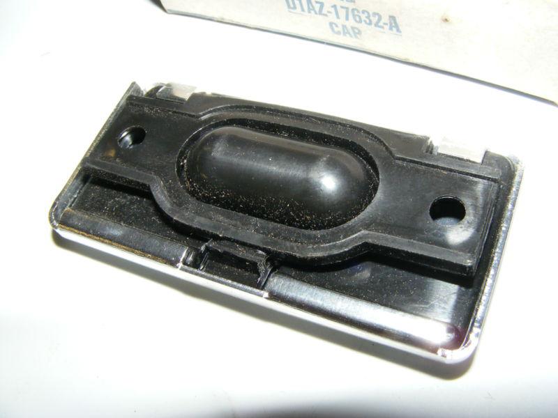 1971 72 FORD FULLSIZE WINDSHIELD WASHER RESERVOIR COVER NOS D1AZ-17632-A, US $24.99, image 3