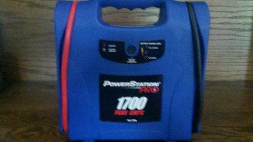 Jump n carry pro series 12v jump starter, 1700 peak amps  #jnc660 latest model
