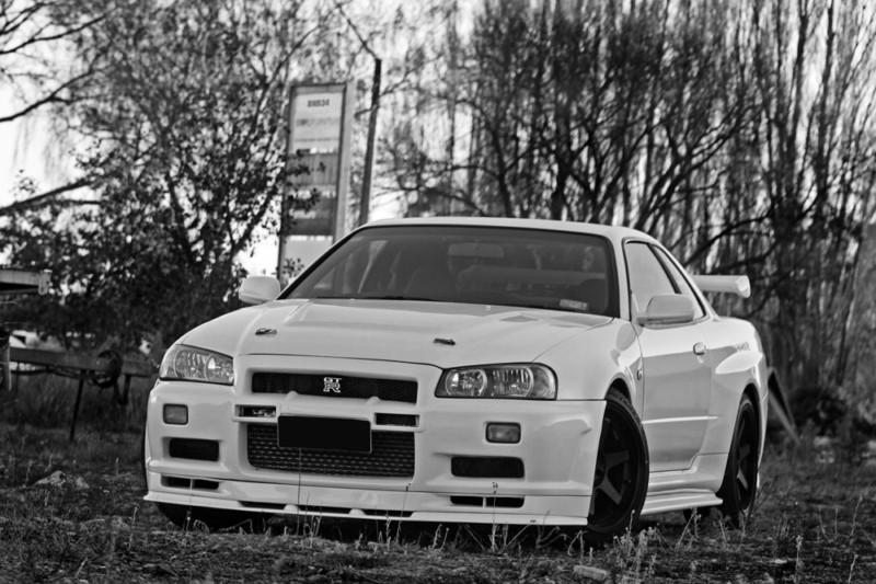 Nissan skyline r34 z-tune gtr gt-r hd poster super car b&w print multi sizes