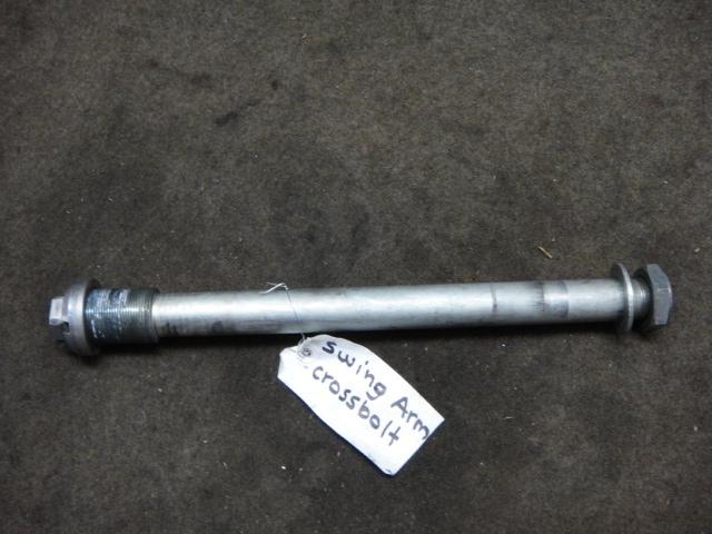 01 2001 suzuki tl1000 tl1000r swing arm pivot bolt #1919