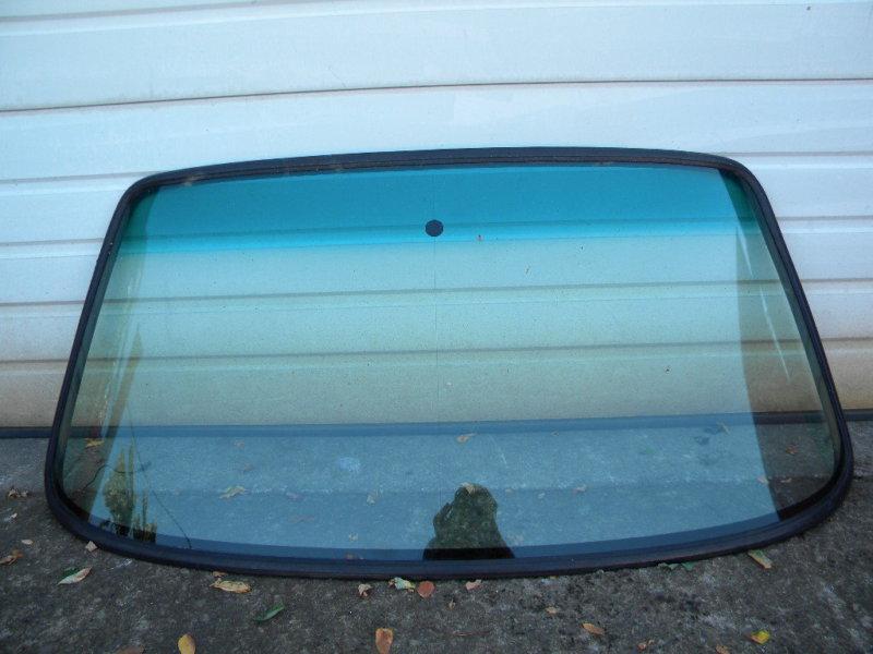 91 porsche 911 964 front windshield