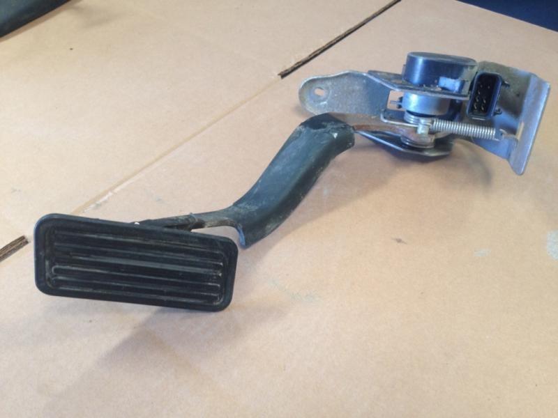 Buy MAZDA 2 MAZDA2 LHD MANUAL ALUMINUM GAS CLUTCH BRAKE DEAD FOOTREST