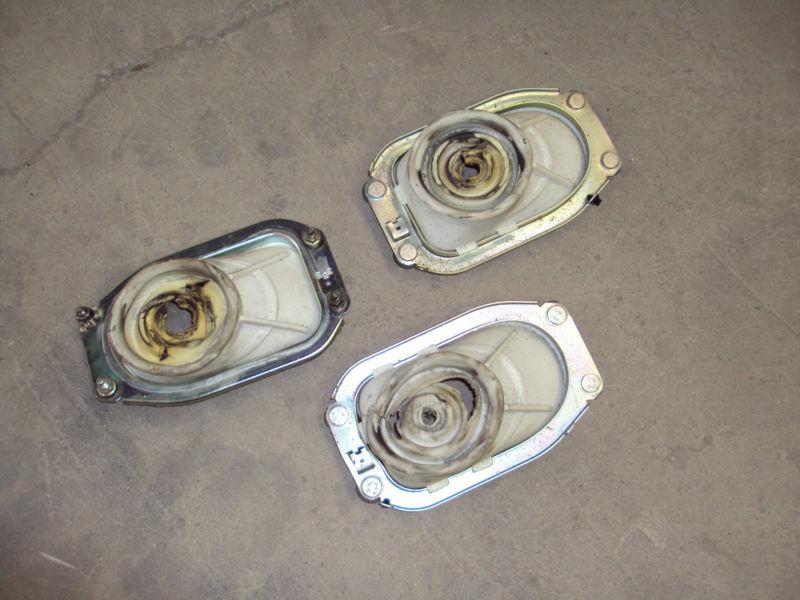 04-06 gto ls1 ls2 t56 manual transmission shifter hole boot cover trim oem