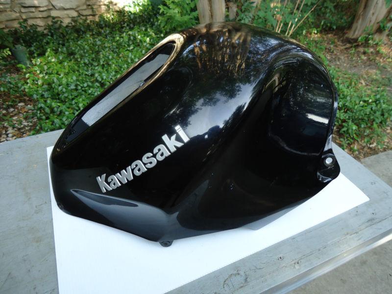 Kawasaki zx12r ninja gas tank cover metallic blue black w/ nice emblems 00 - 05