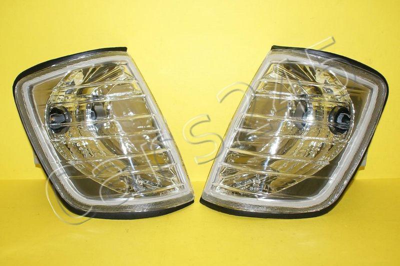 Find Mercedes Eclass 8595 W124 Clear Chrome Corner Lights in Riga, LV