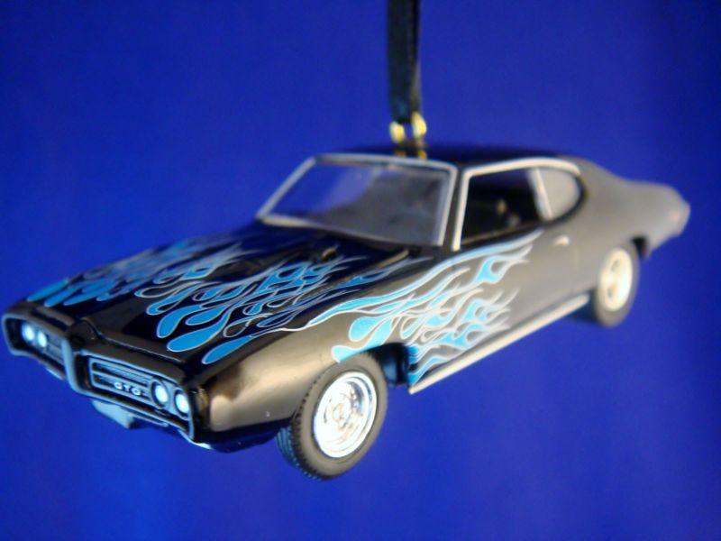 1969 '69 pontiac gto black w/ flames christmas tree ornament