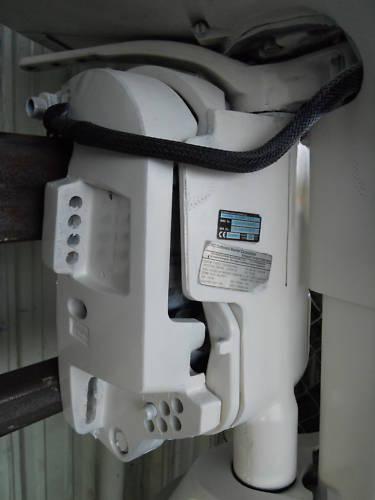 Tilt tube assy-435007- 1999 evinrude ficht 225 hp 225hp