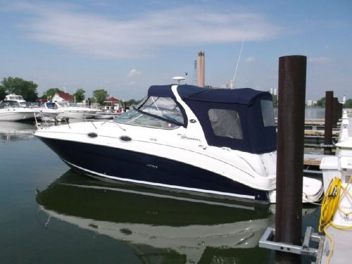 Pre owned sea ray sundancer 260 side and aft camper canvas enclosure