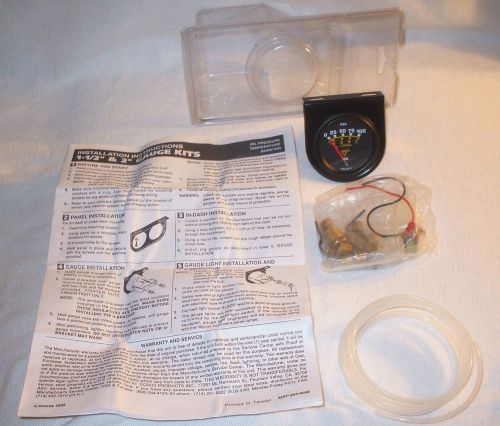 Innova oil pressure gauge &#034;new old stock in clampack&#034;