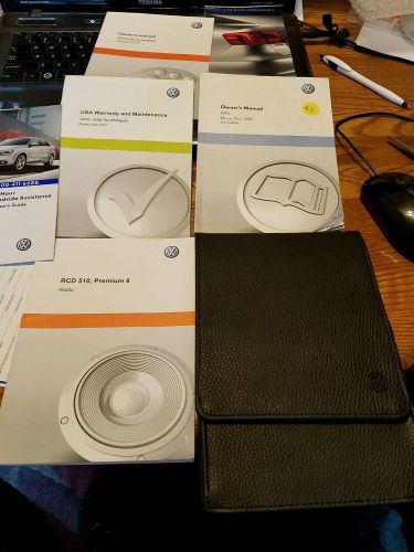 2011 volkswagen jetta sportwagen owners manual set with case
