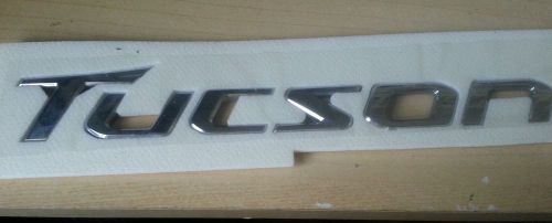 Used oem hyundai tucson emblem