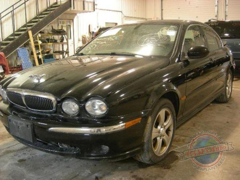 Carrier  x type 570489 03 04 05 assy rear