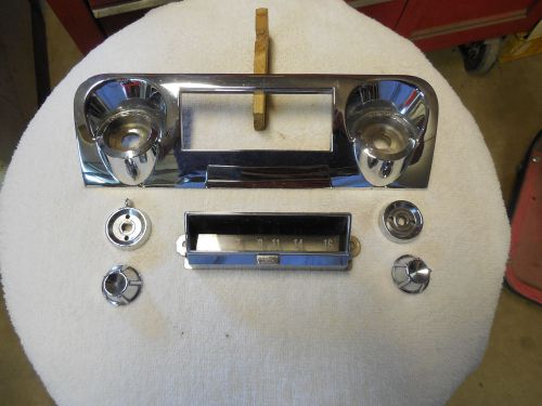 1960 chevrolet radio dash plate, face, &amp; knobs