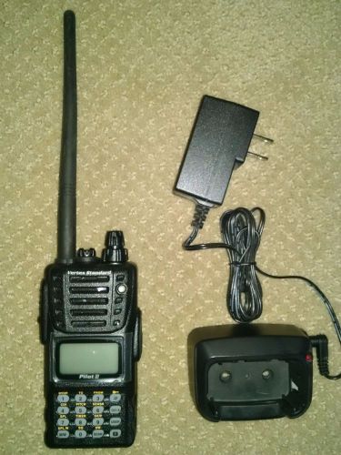 Vertex standard vxa-300 pilot iii aviation portable transceiver "like new"