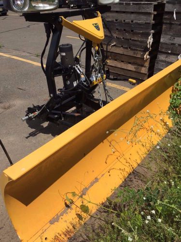 Storm guard 8 ft hd snow plow with mounting gear great condition