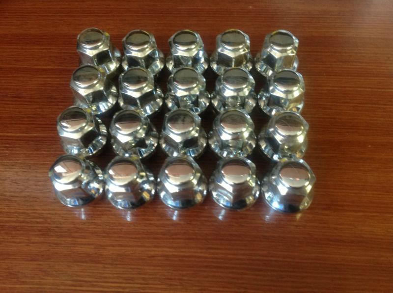 Find Set 20 Dodge Chrysler Factory Fitment Chrome Lug Nut Gorilla Charger 300 Magnum in Holt