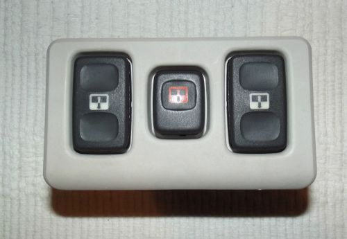 Land rover discovery sun roof switchs wtih bezel oem 94 95 96 97 98 99
