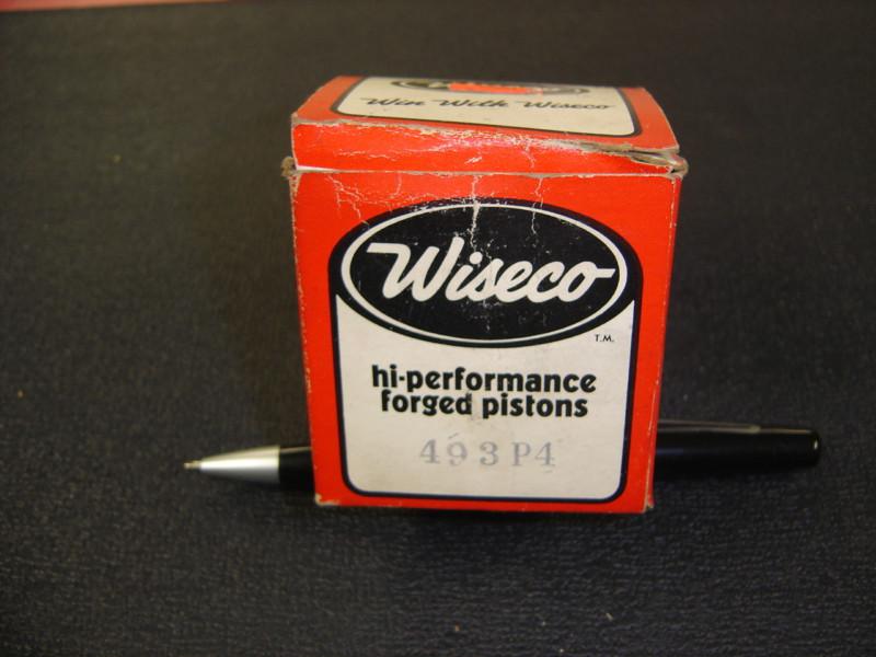 Wiseco piston kit cr80r 1983 +.040" p/n 493p4