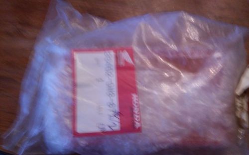 New oem honda nh80 85 right front turn signal lens 33402-gn3-671