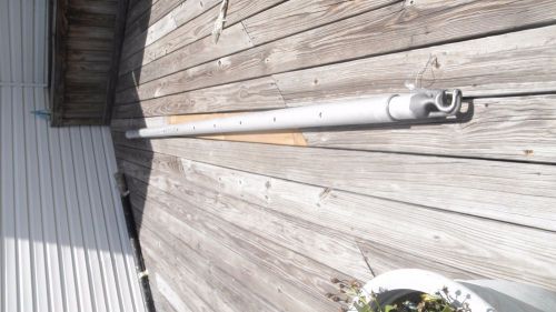 Telescoping downwind pole