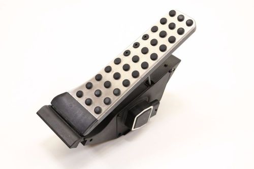 2008 - 2014 mercedes c300 w204 gas pedal accelerator pedal oem