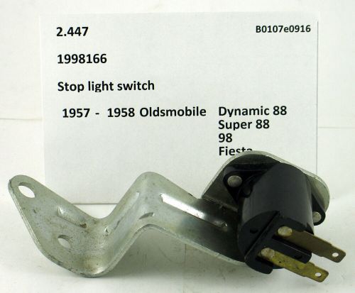 1957-1958 oldsmobile new brake light switch d865 1998166