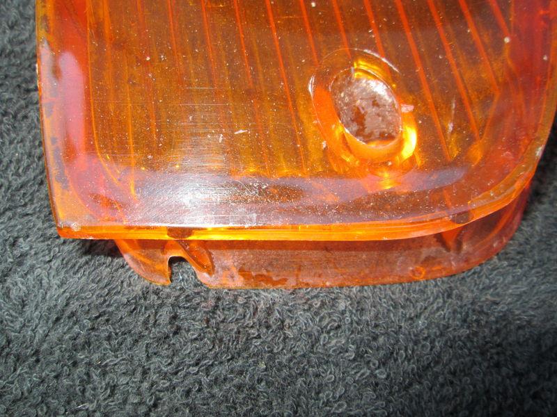 70-72 CORVETTE LEFT SIDE PARK / TURN SIGNAL LAMP LENS COVER AMBER OEM GM C3, US $20.00, image 3