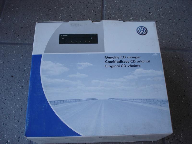 Volkswagen b6 passat cd changer brand new!