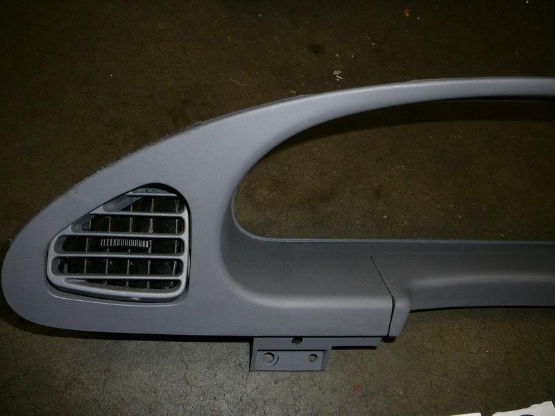 Find 97,98,99,00,01,02 Ford Escort Full Dash Speedometer Trim Bezel