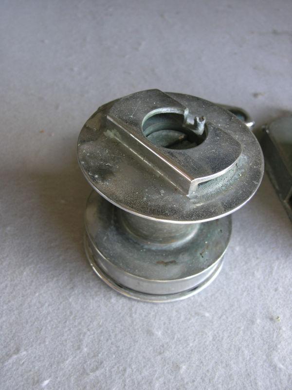 Find VINTAGE SEAPAS SAILBOAT MASTMOUNT WIRE WINCHES with WINCH HANDLE