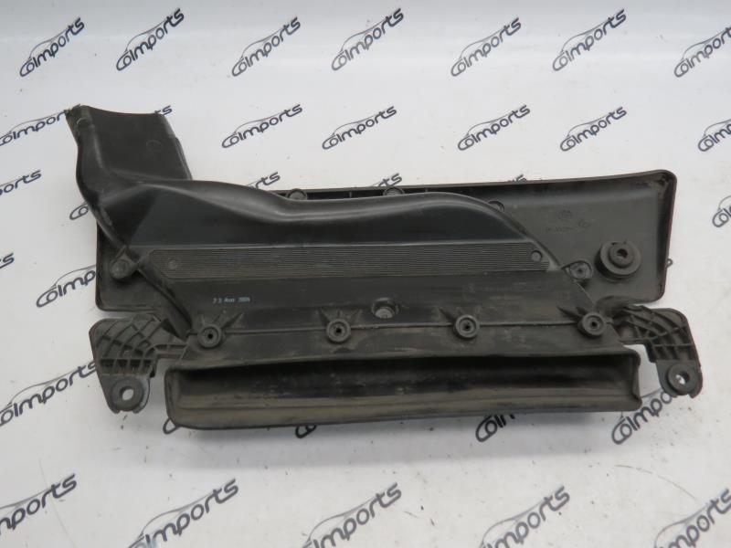 Bmw e46 325i 330i air intake duct radiator cover front 1999-2005