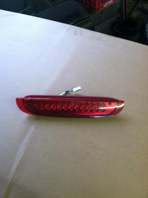 Ford explorer third brake light