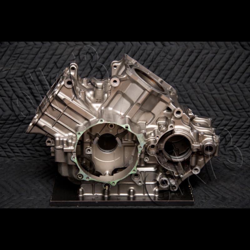 98-05 honda superhawk oem crankcase set (super hawk vtr1000f vtr1000 vtr)