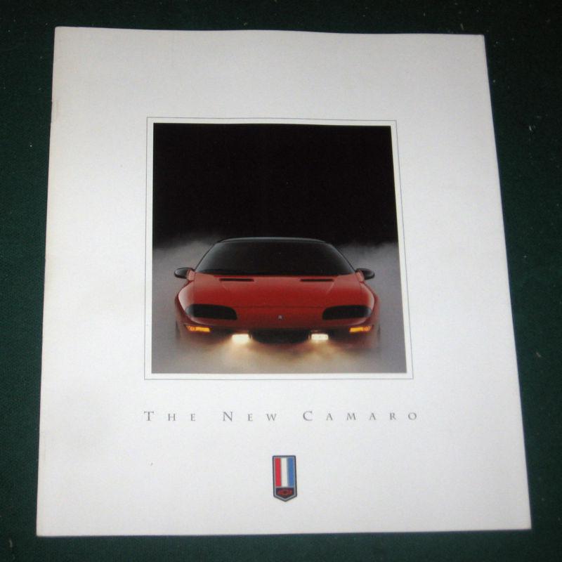 Find 1993 Chevy Camaro Dealer Sales Brochure; Coupe; Z28; 40 pgs in