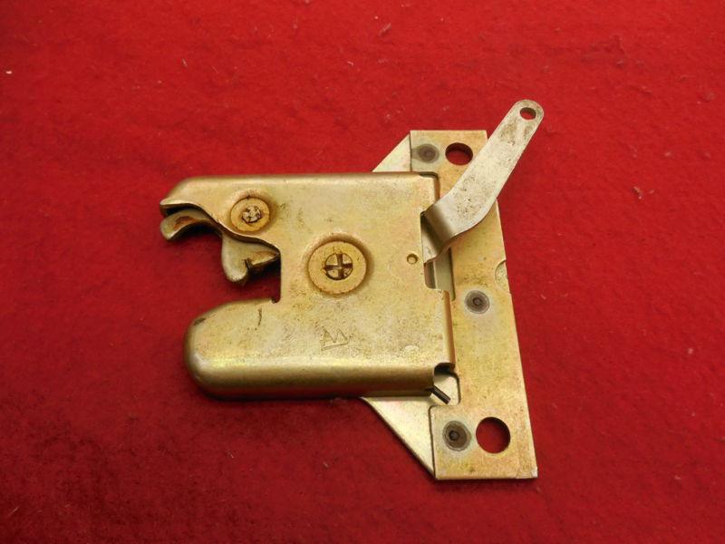 Nos 64 ford full size luggage compartment back door trunk latch assy