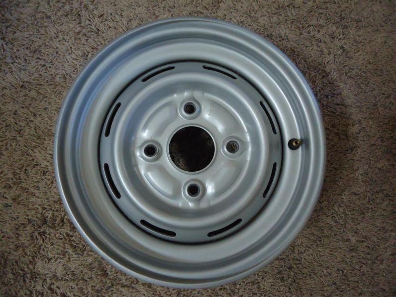 2008 fourwheeler factory rim 12 x 6 wheels