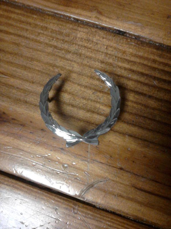 1980-1992 cadillac brougham rwd chrome wreath emblem