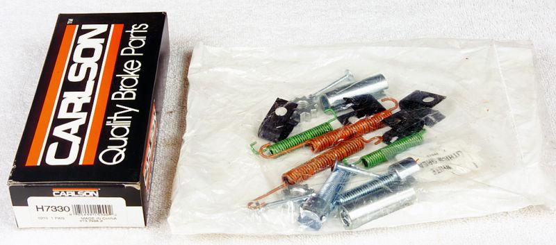 New carlson h7330 rear parking brake hardware spring kit fits: gm truck - 1 ton 