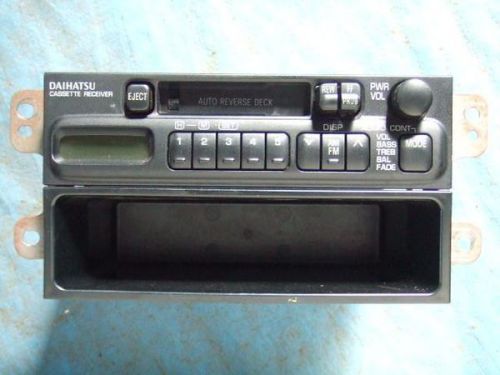 Daihatsu mira 1996 radio cassette [0361200]
