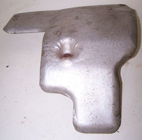 2002 99 00 01 02 saab 9-3 2.0 turbo exhaust manifold heat shield riser