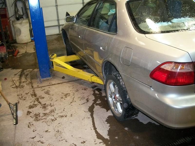 98 99 00 01 02 HONDA ACCORD BACK GLASS SDN 4 DR, US $200.00, image 2