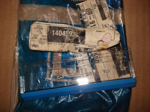 Console shifter pattern indicator lens, auto.  nos gm 14045936.  1982 corvette