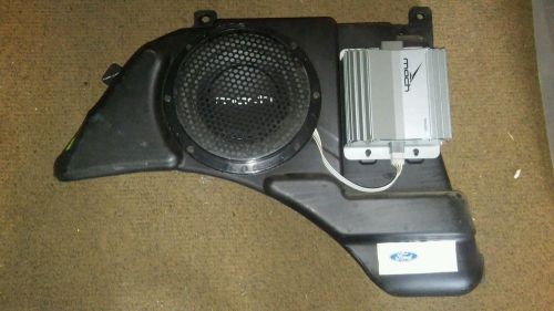 01-07 ford escape mach stereo speaker subwoofer 5l8t-18c804-be