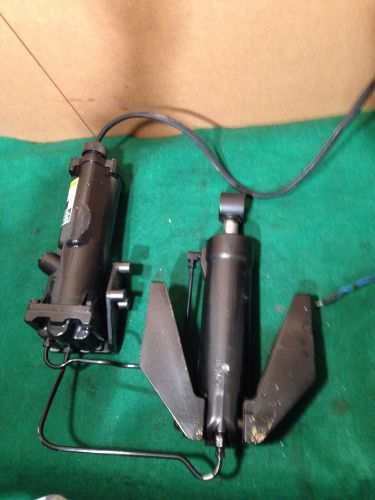 Mercury force tilt trim 40hp 1992. two wire. .  819177a3 84-819514a2