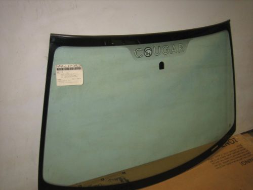Mercury cougar 2door coupe 2001-2002 with cougar insignia and top molding (1461)